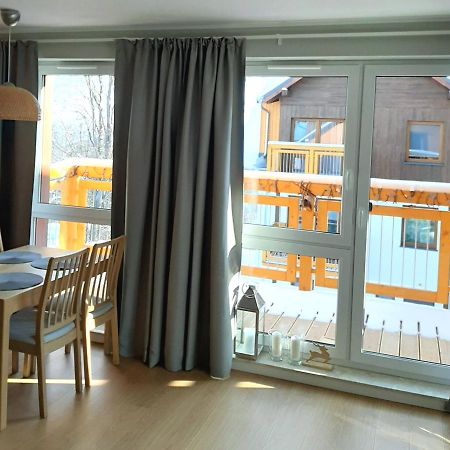 Apartament Rodzinny ชกลาร์สกา ปอเรมบา ภายนอก รูปภาพ