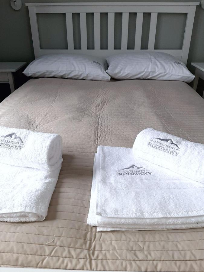 Apartament Rodzinny ชกลาร์สกา ปอเรมบา ภายนอก รูปภาพ